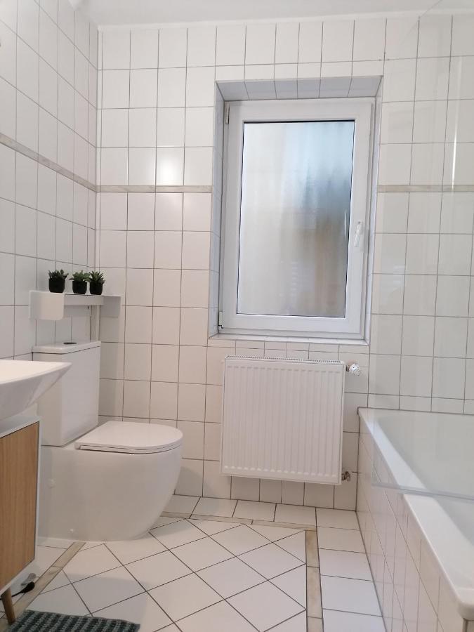Stilvolle Wohnung An Der Alten Mainbruecke Würzburg Buitenkant foto